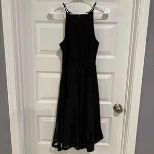 Chic Black Lace Midi Dress